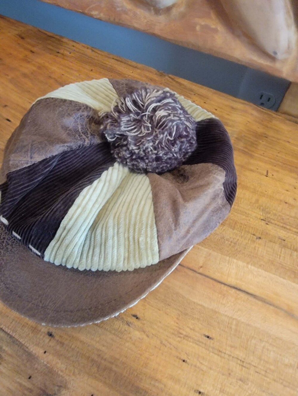 Vintage Look JCT Corduroy Patchwork Newsboy Cap w/Yarn Pom Pom - Picture 14 of 15